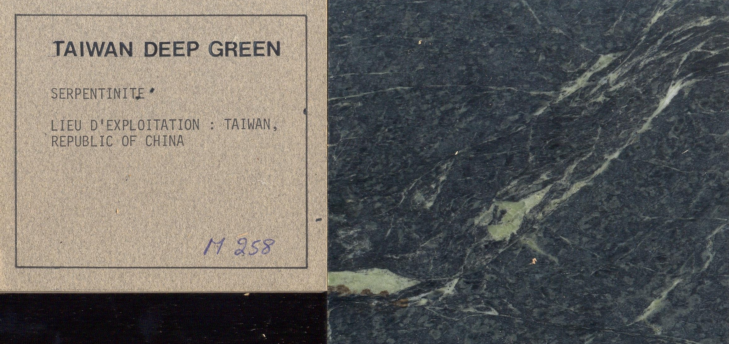 Taiwan Deep Green M258