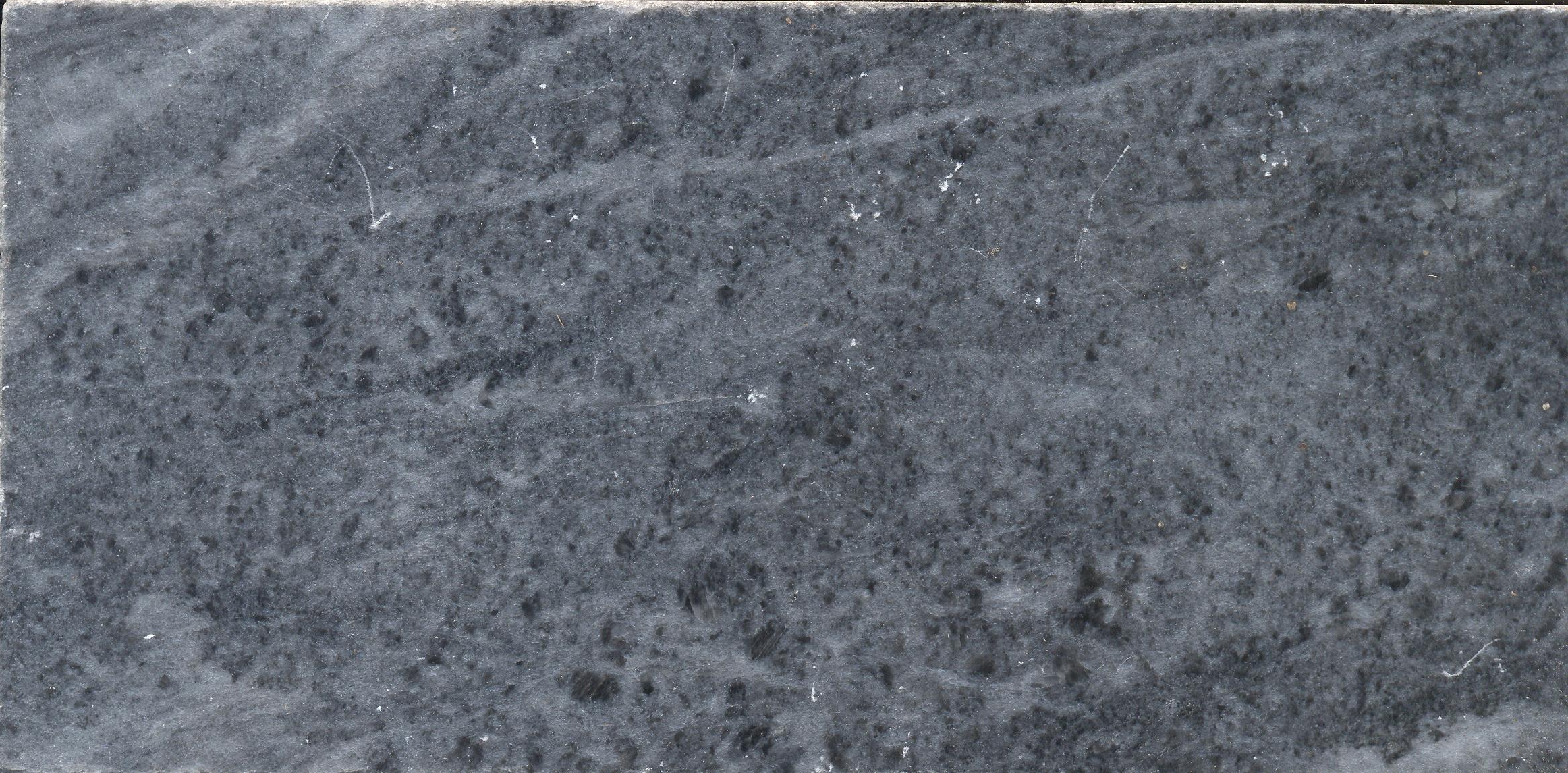 Ruivina Escura M425